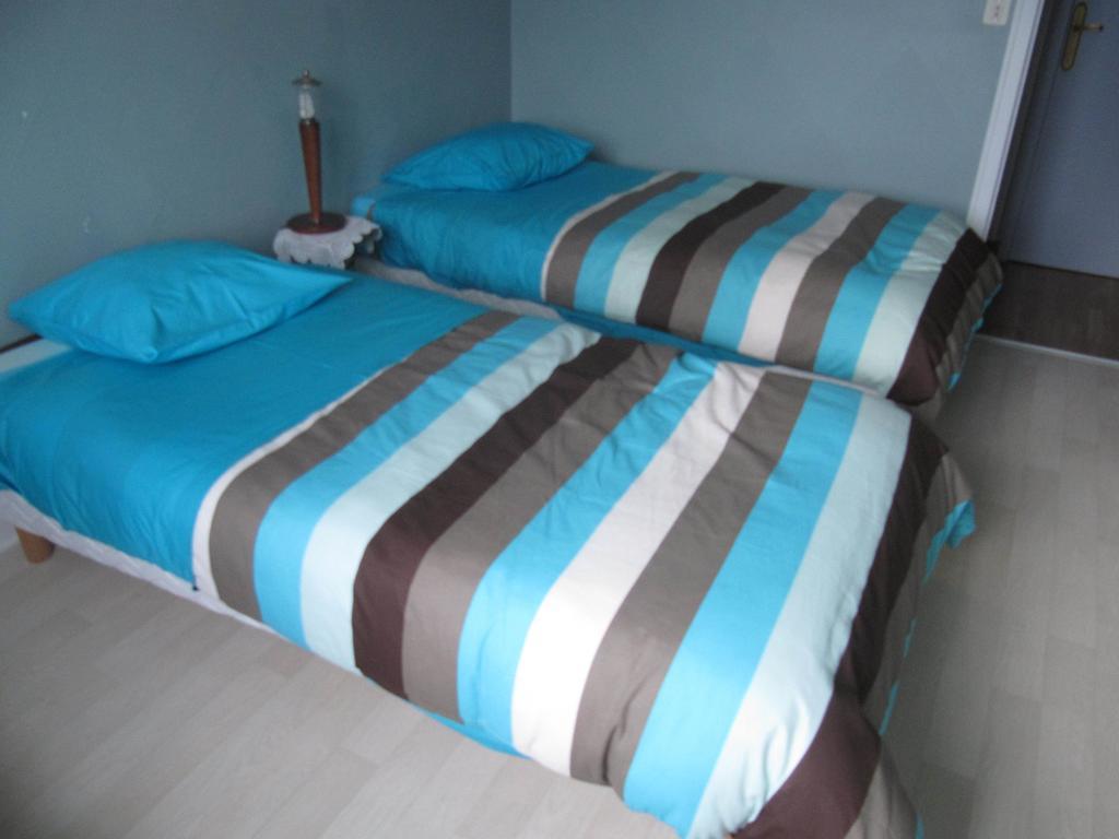 Chambres D'Hotes La Pinderie Val-Couesnon Oda fotoğraf